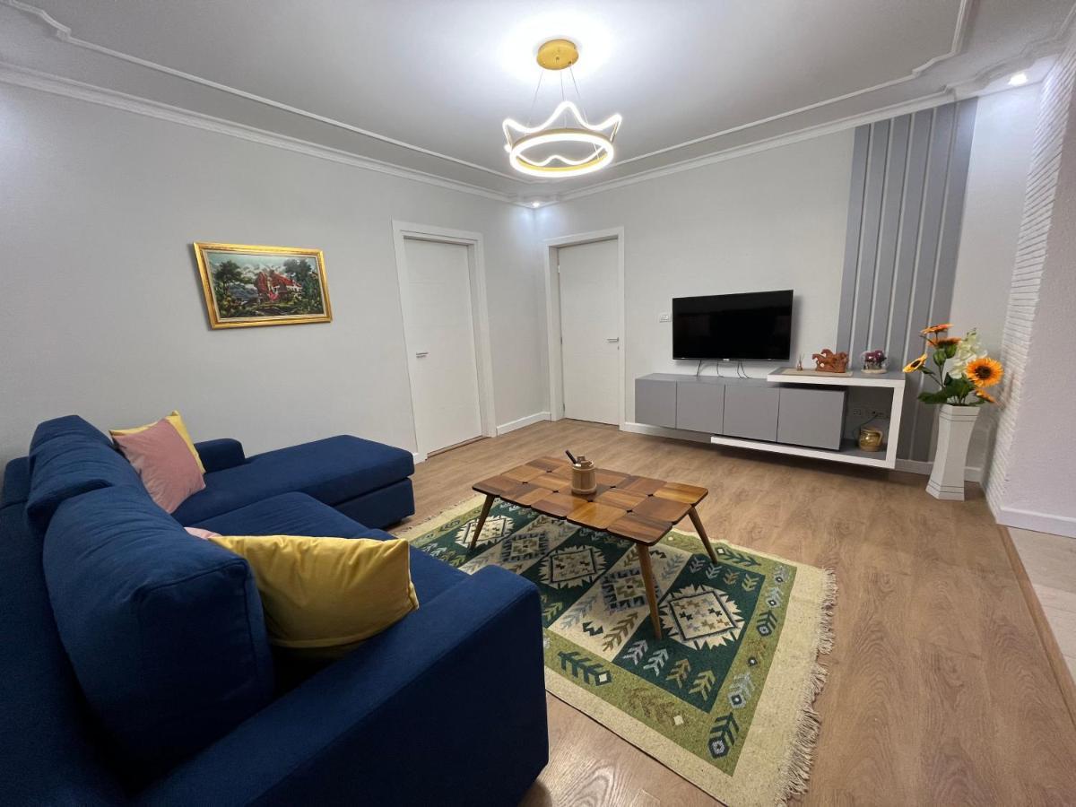 Chestnut Yard Villa Тирана Экстерьер фото